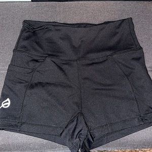 Ptula HW short